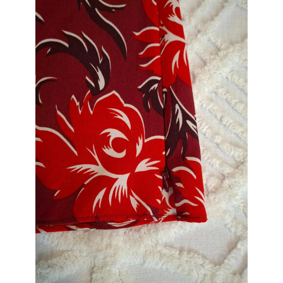 Talbots Women's Size 10 Sleeveless V-Neck Red & Maroon Floral‎ Side Zip Blouse - Picture 7 of 8